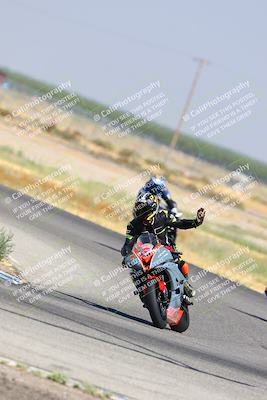 media/Aug-06-2023-TrackDaz (Sun) [[ac7f4f6367]]/B Group/sweeper/